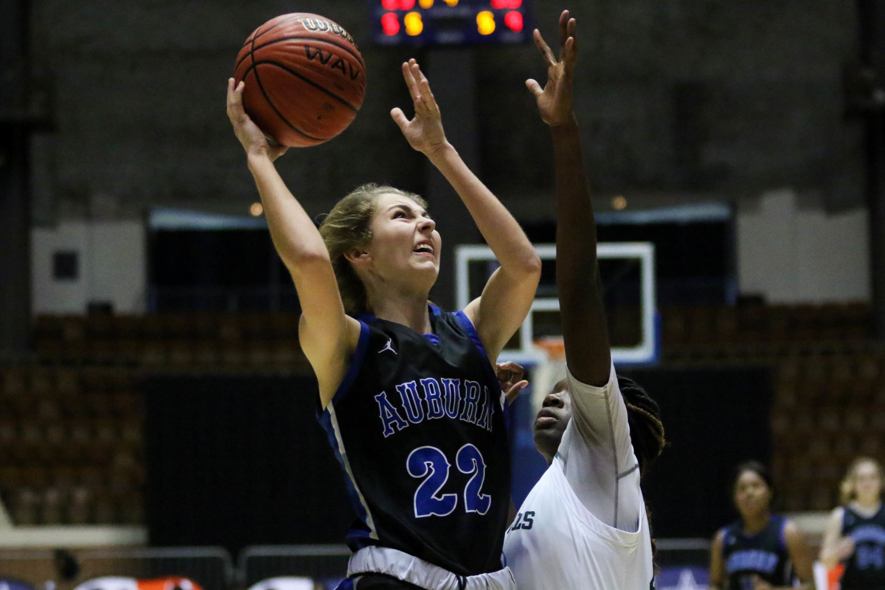 Auburn High vs. Jeff Davis girls Class 7A Regional Semifinals